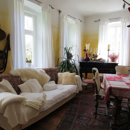 Romantik-villa Lebensart アパート